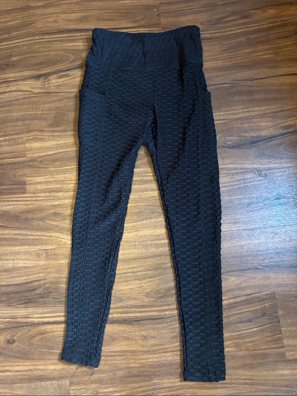 shosho Black Textured High-Waist Leggings